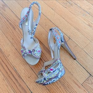 Guess high heels-size 7 1/2